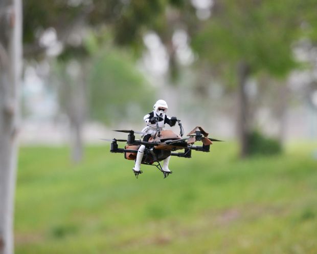 FPV Star Wars Speeder Quadcopter