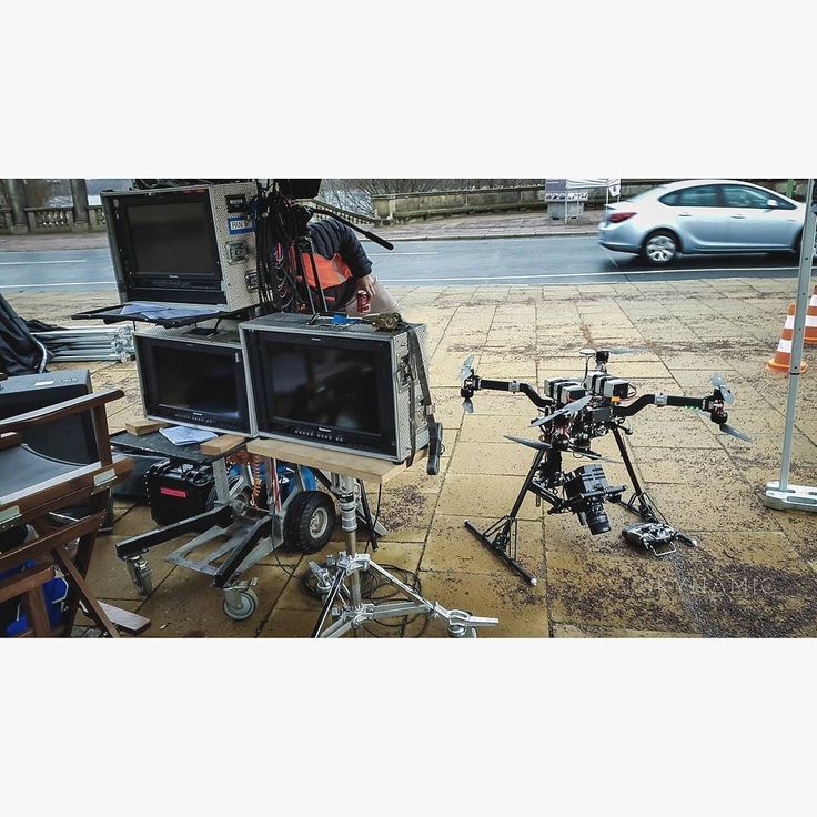 album photo drone skynamicdrone The Alexa Mini in Gremsy H16 gimbal waiting for ...
