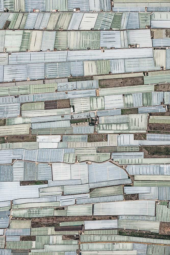 Bernhard Lang, Aerial Views, Mar Del Plastico 02