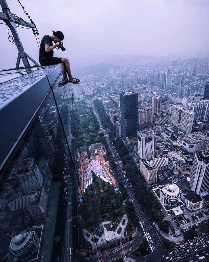 Terrifying Rooftop Photography From The Futurescapes of Shanghai by Jennifer Bin...