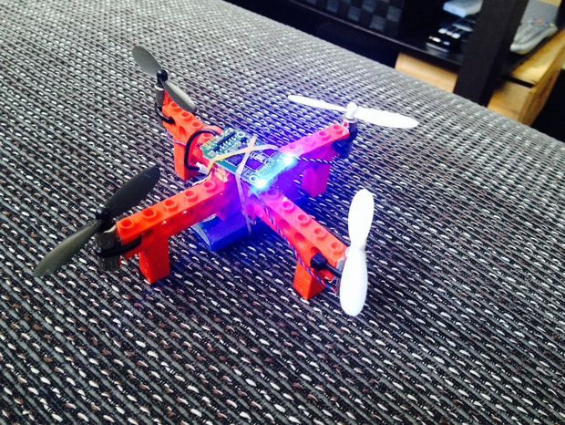 Picture of Cheap flying Lego quadcopter