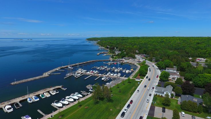 Above Wisconsin ~ Professional Drone Pilots ~ Drone Aerial Photography & Cinematography services