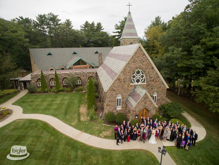 Sacred Heart Roman Catholic Church in Lake George #LakeGeorge #NY #Wedding www.d...