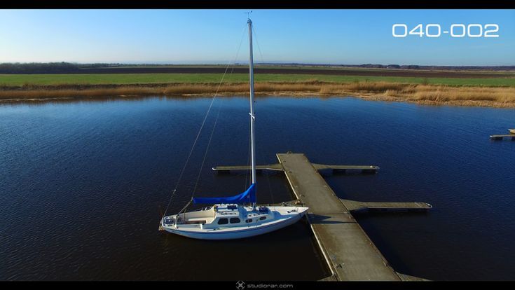 Aerial photography drone : Yacht Pier Vertical Tilt  Drone Aerial Photography Videography Services & V
