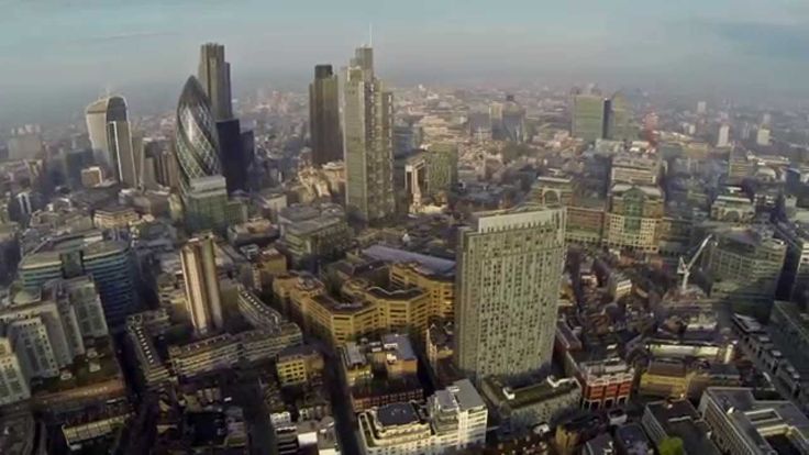 Some gorgeous and stunning aerial footage from London, filmed using a GoPro Hero 3 Black and a DJI Phantom 2 by van Skuthorpe of PhotoStorys.com.