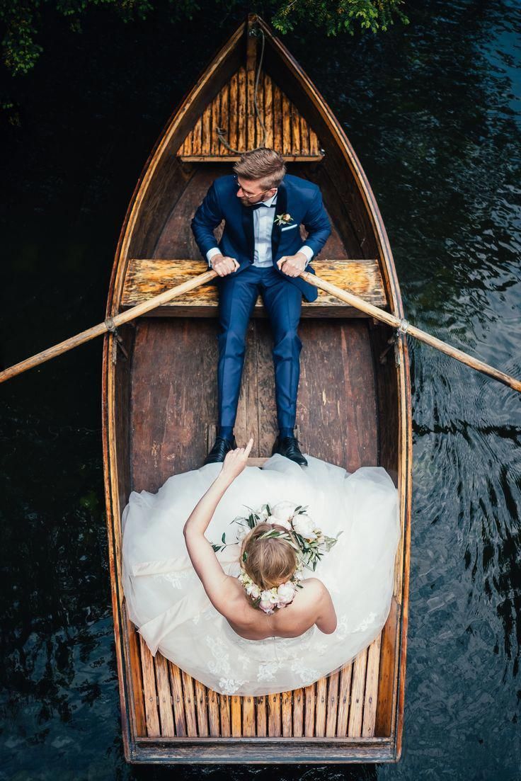 A must read for the future Mr & Mrs! Bridebook.co.uk, the free online wedding planner, here to help you plan your dream wedding without a hitch. #weddingplanneruk