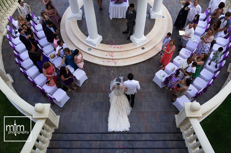 Ariel shot of the gazebo without a drone.  Barcelo Maya Palace Wedding day. Unique wedding photography in the Riviera Maya. Playa del Carmen Photographer. Best Destination Wedding. Top Mexico Wedding Resorts. MTM Photography