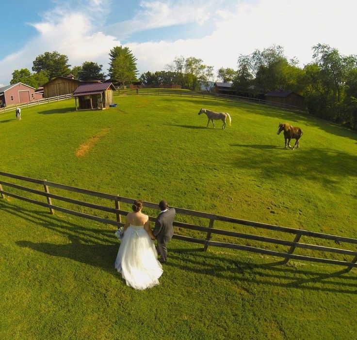 Drone Wedding Photography : A Quick Guide #dronephotography #drone #droneweddingphotography #dronephotos