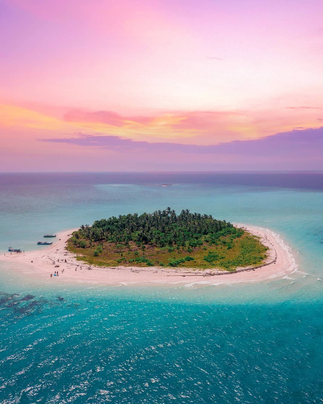 Indonesia From Above: Striking Drone Photography by Syamsudin Noor