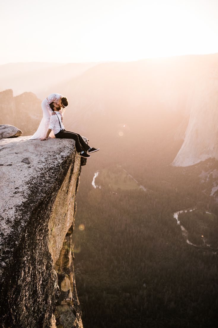the hearnes adventure photography best of 2018 » weddings + elopements — Adventure Wedding + Elopement Photographers in Moab, Yosemite, and beyond | The Hearnes