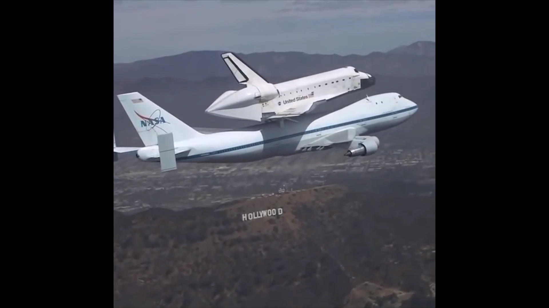 Space shuttle on a Boeing 747 above Hollywood 😊