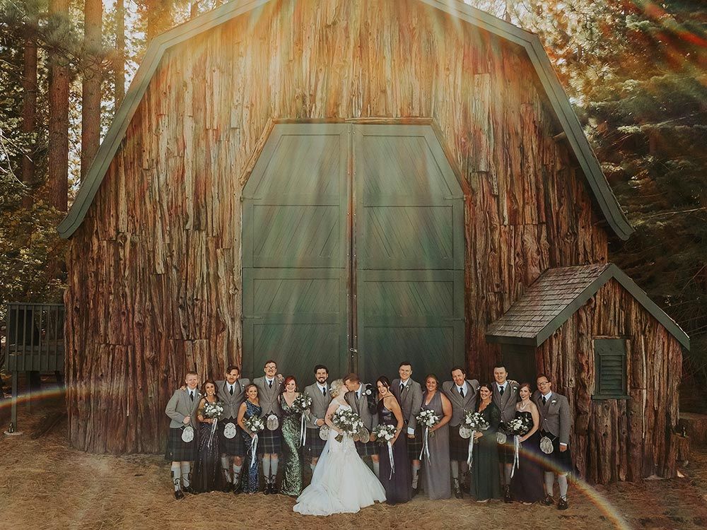 Woodsy Lake Tahoe Wedding ⋆ Ruffled